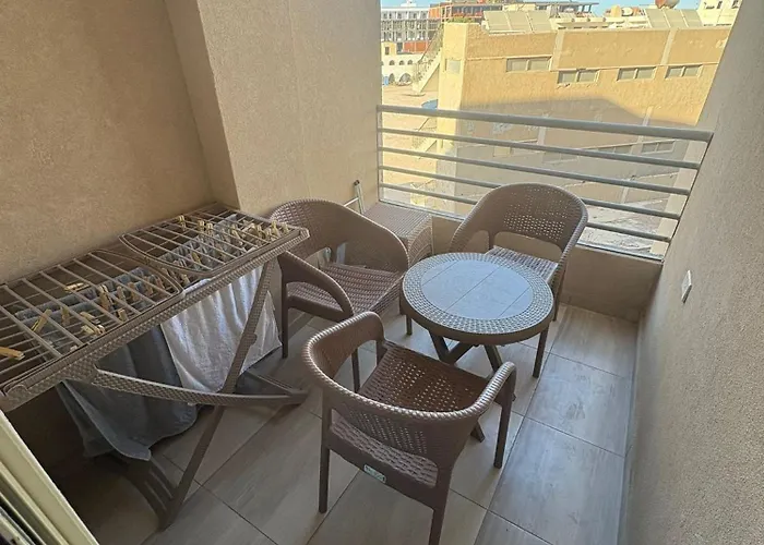 Beachfront Bliss - Your Escape Awaits Hurghada